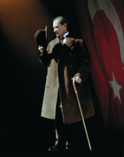 İstanbul Atatürk Posterleri örneği 30