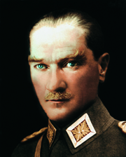 İstanbul Atatürk Posterleri örneği 40